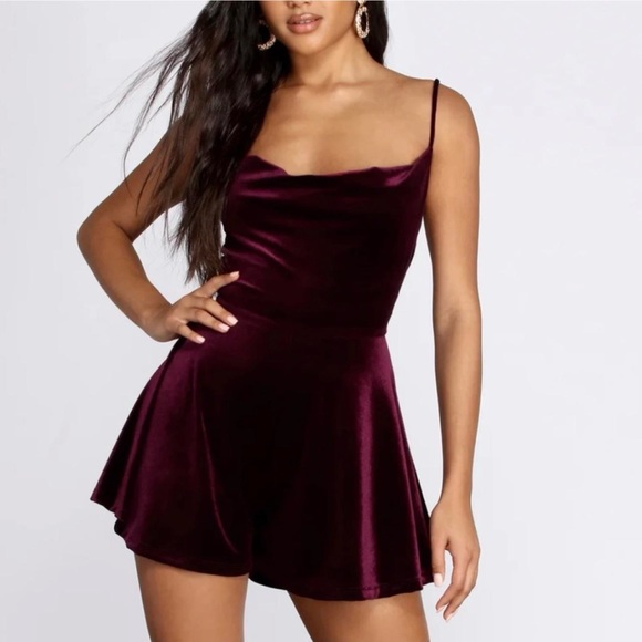 Cowl Neck Velvet Romper / NWT / - Picture 3 of 3